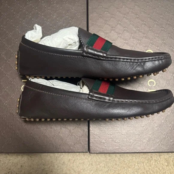 Gucci Brown and Green Leather Loafers with Signature Stripe - Picture 2 of 12